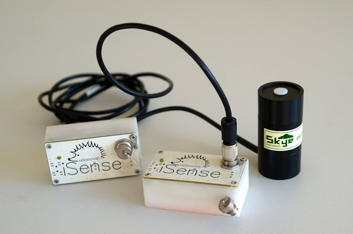 iSense DAQ module for photosensors